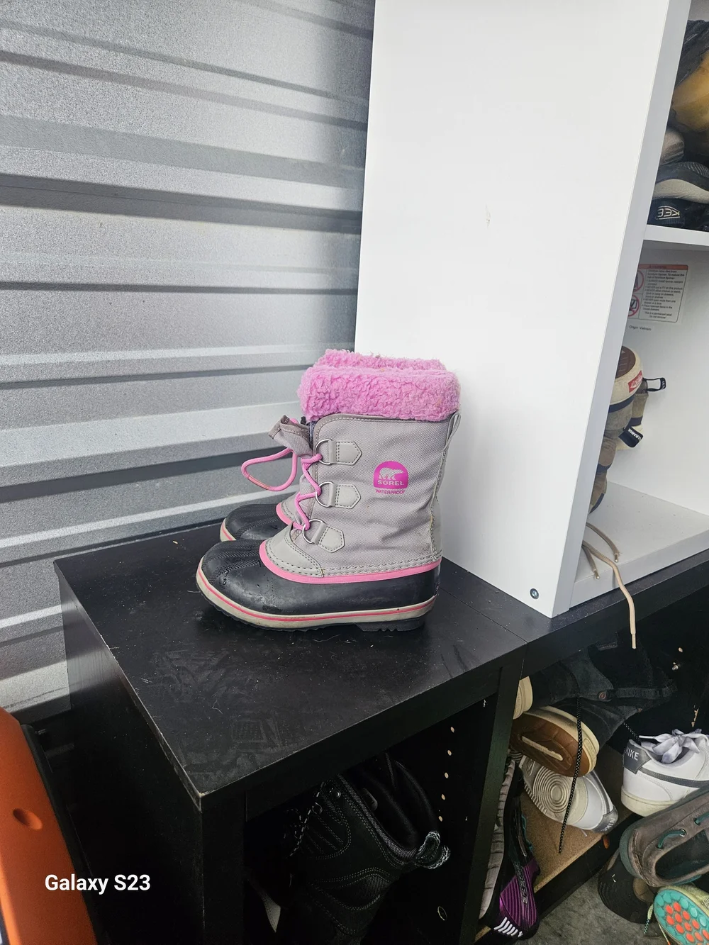 Sorel Kids Size 3 Waterproof Snow Boots Gray Pink Faux Fur Winter Boots